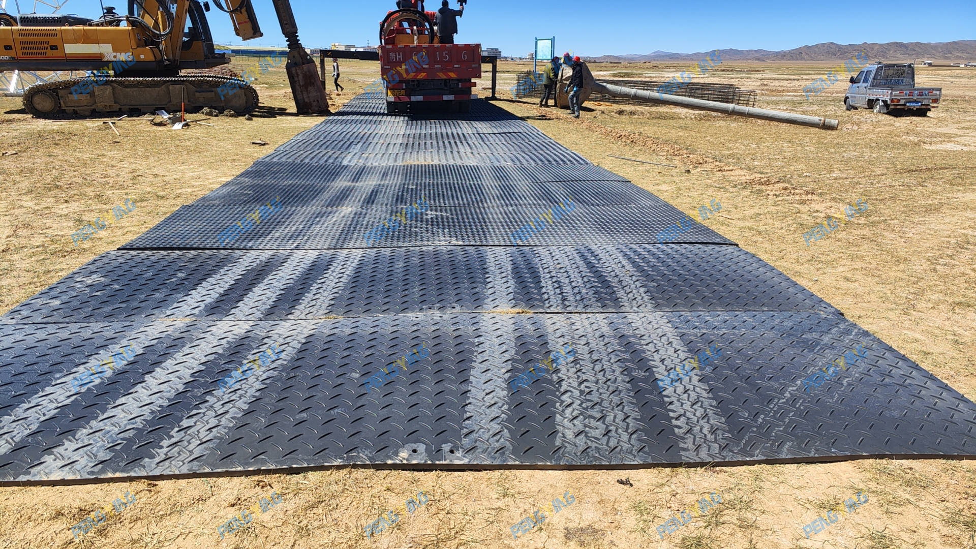 运输过程中如何保护木材板材免受天气影响