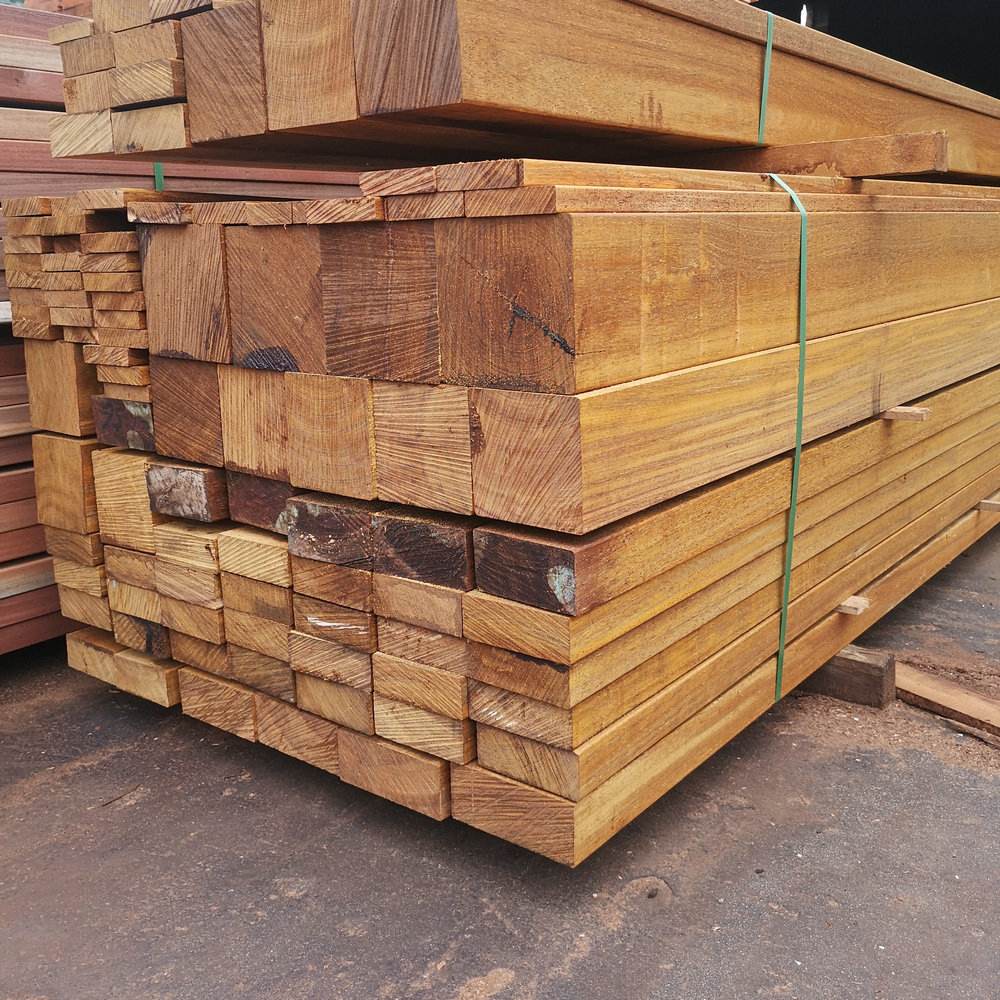 为什么在户外项目中选择防腐木材板材