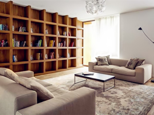 如何通过木材板材实现室内空间的温馨感