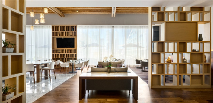 如何在商业空间中有效应用不同种类的木材板材