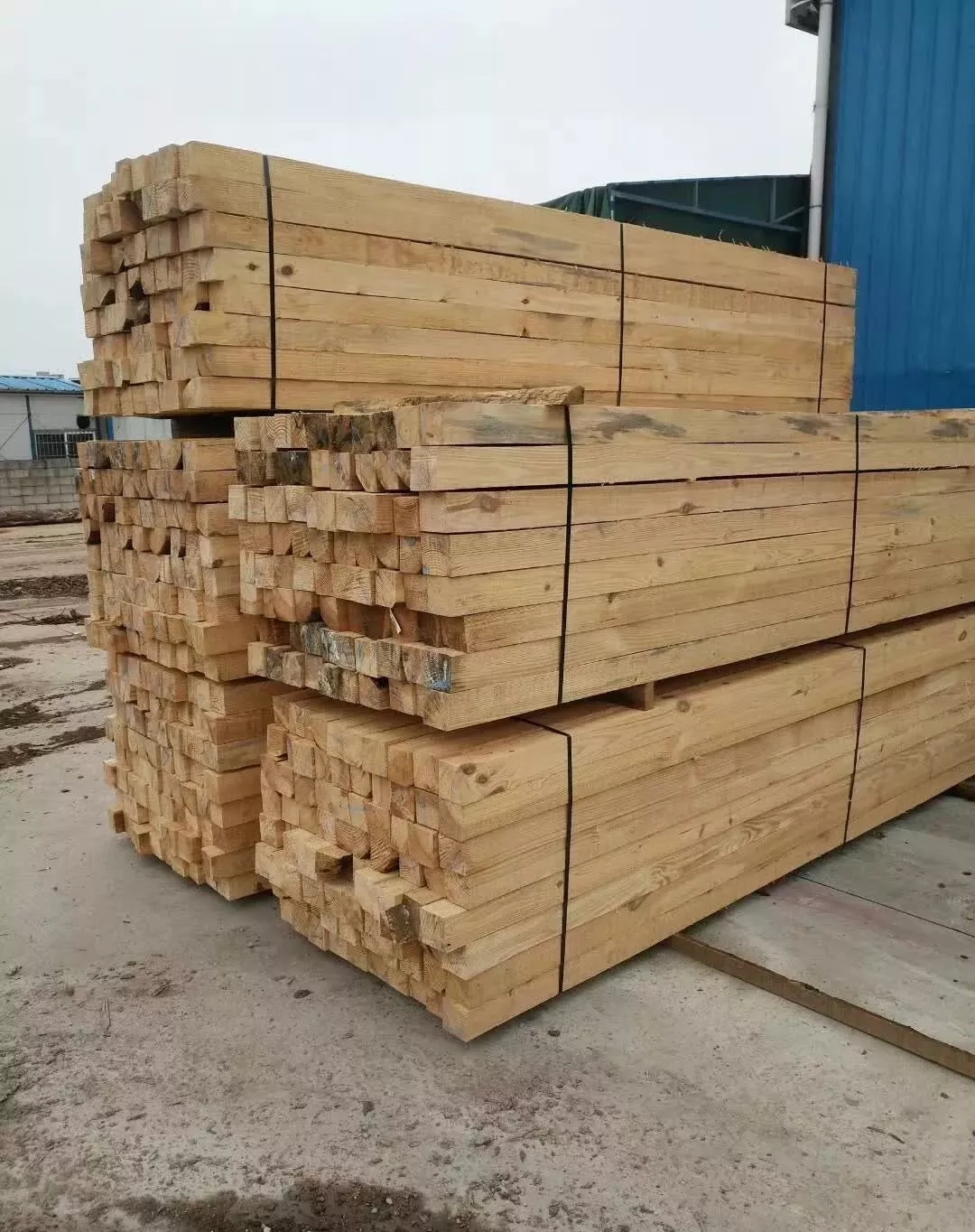 木材板材在建筑项目中的重要性是什么