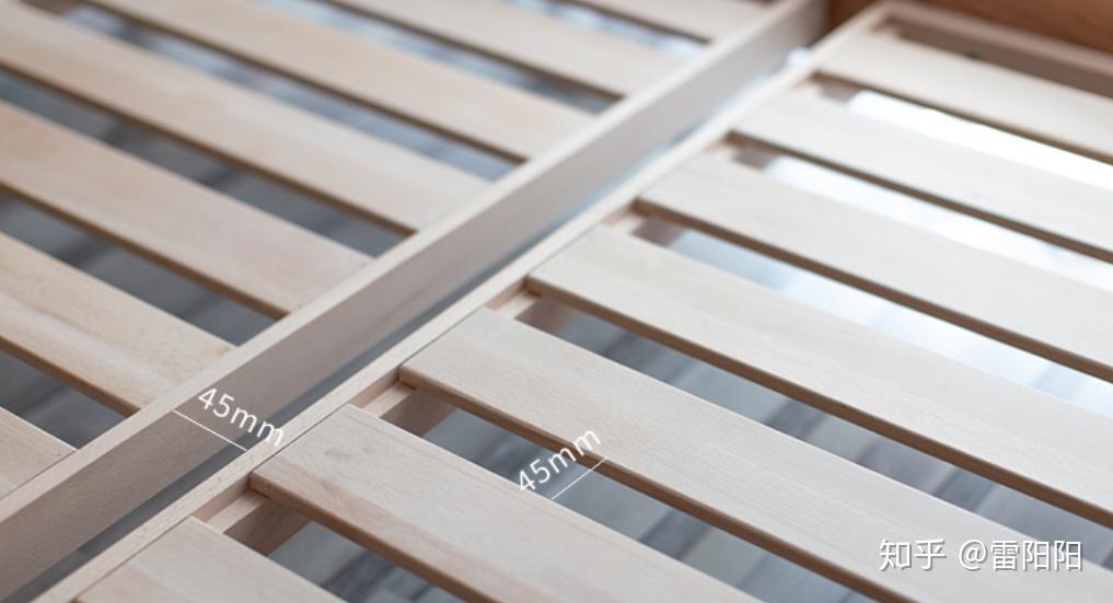 如何通过调整木材板材的表面处理增强隔音效果